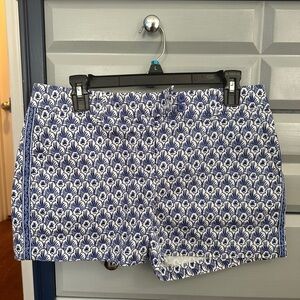Vineyard Vines Blue and White Scallop-Pattern Shorts